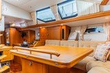 Oyster 47 - Saloon